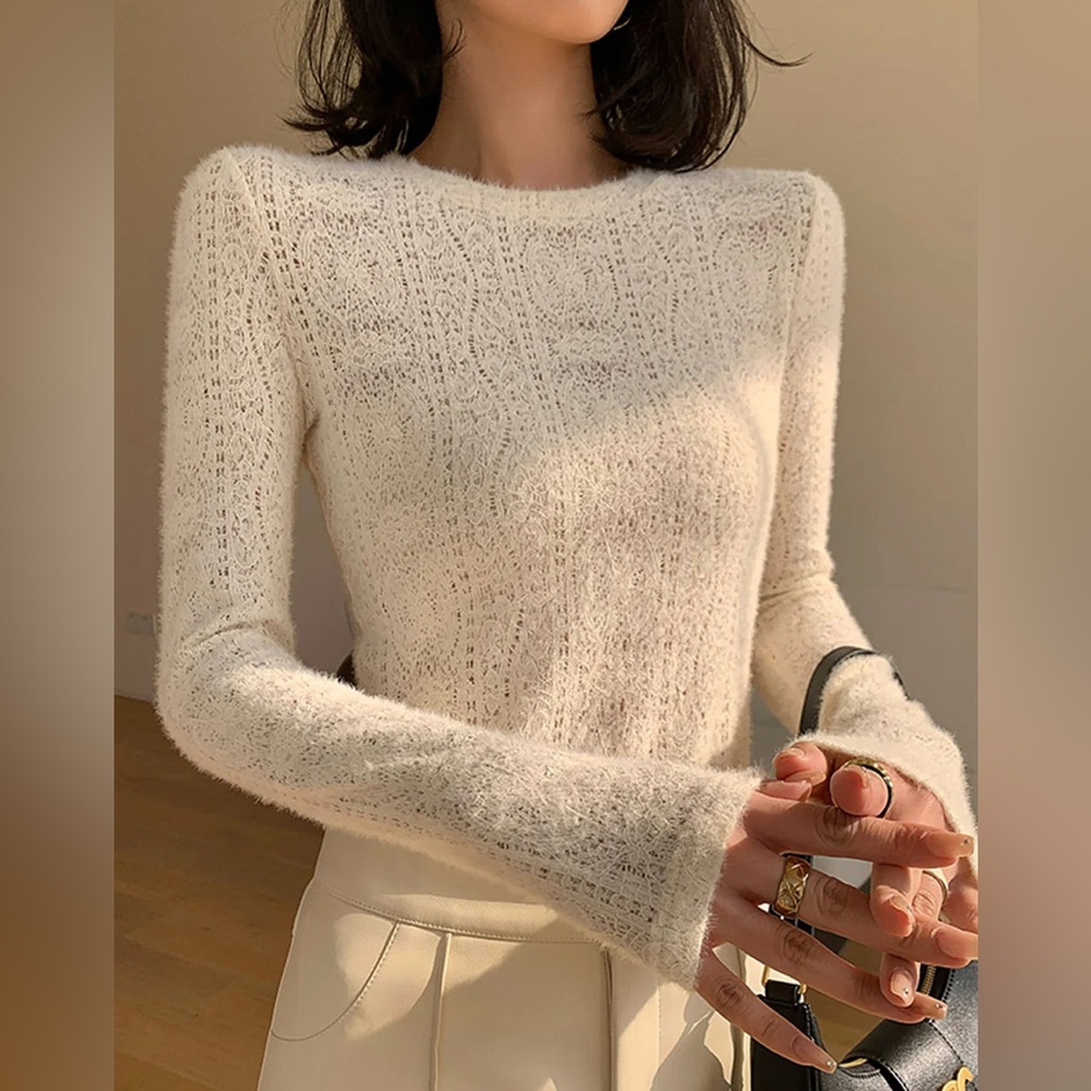 NWT Commense Elegant Cream Knit Sweater Top